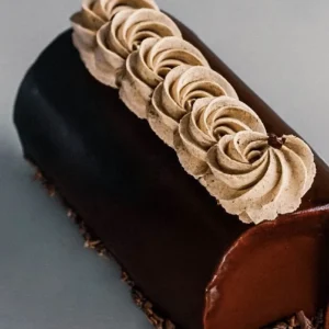 Rollet Log Cake